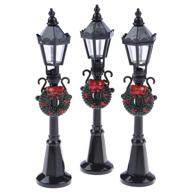 1Pc 1:12 Dollhouse Miniature Christmas Park Street Lamp Doll Streetlight Toy For Doll house Garden Decoration