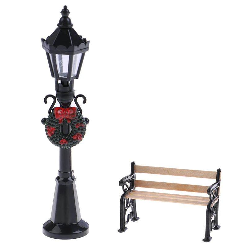 1Pc 1:12 Dollhouse Miniature Christmas Park Street Lamp Doll Streetlight Toy For Doll house Garden Decoration