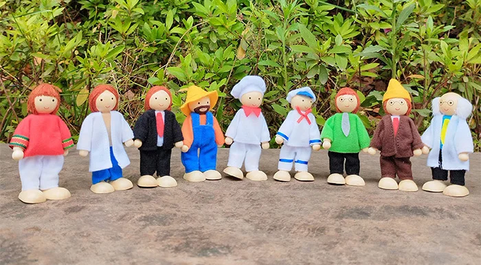 Wooden Furniture Miniature Toy Mini Wood Dolls Family Doll Kids Children House Play Toy Happy Dollhouse Boys Figures Girls Gifts