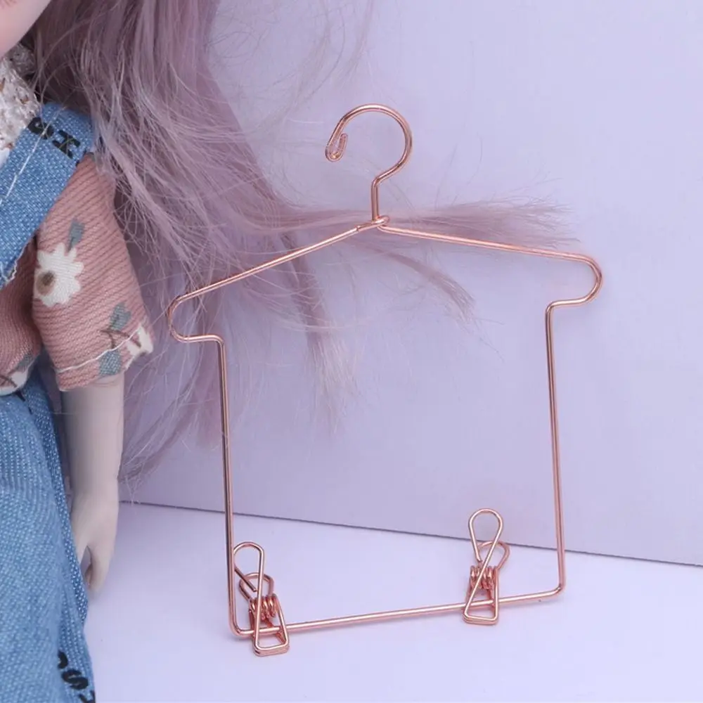 5pcs Doll Accessories Cute Mini Doll Dress Clothes Hangers Dollhouse Furniture Metal Doll Hangers