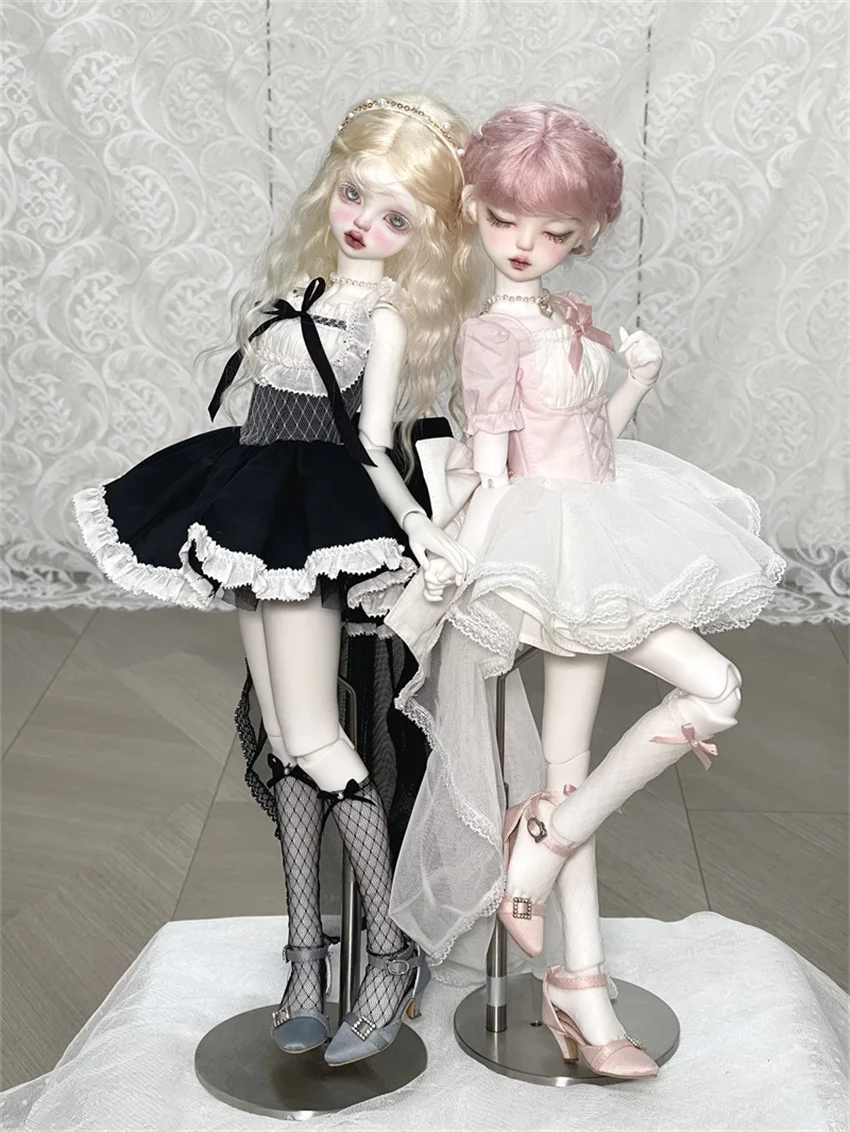In Stock BJD/SD Shoes 1/3 1/4 High Heels Girls Silk Pointy One-button High Heels Multi-colored BJD Doll Accessories