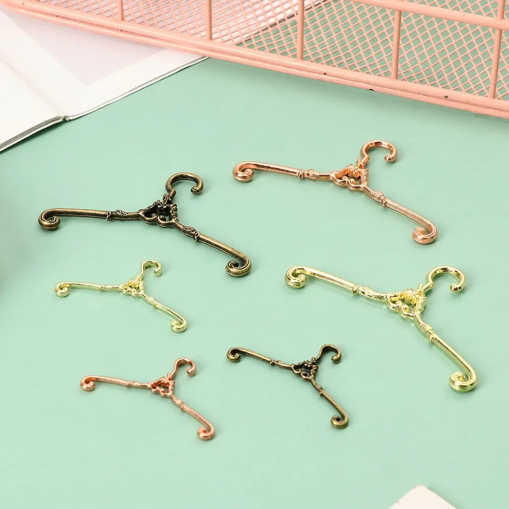 5Pcs/Set Retro Alloy Hangers For Ob11 Dolls Dollhouse Bedroom Wardrobe Decor Dolls Clothes Stand 4/6.5cm Hangers Furniture