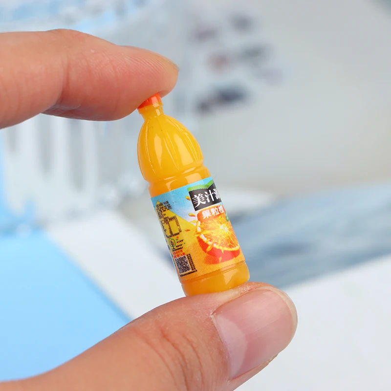 5Pcs Mini Drink Juice Bottles Dollhouse Miniatures Doll Food Kitchen Living Room ob11 Model Shooting Props DIY Supplies