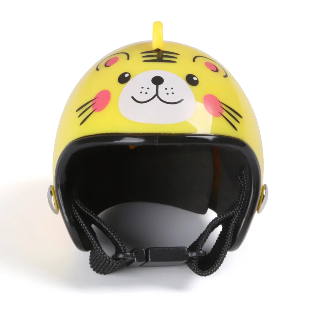 Dollhouse Helmet Cute Miniature Dollhouse Mini Helmet Toy for Doll House Accessories Sun Rain Protection Hats Chicken Helmet