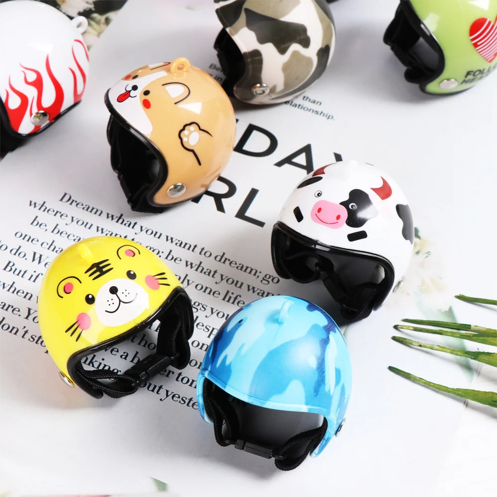Dollhouse Helmet Cute Miniature Dollhouse Mini Helmet Toy for Doll House Accessories Sun Rain Protection Hats Chicken Helmet