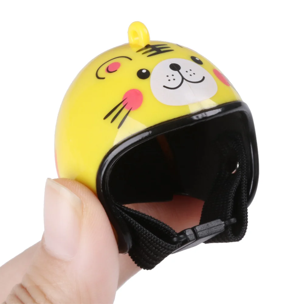 Dollhouse Helmet Cute Miniature Dollhouse Mini Helmet Toy for Doll House Accessories Sun Rain Protection Hats Chicken Helmet