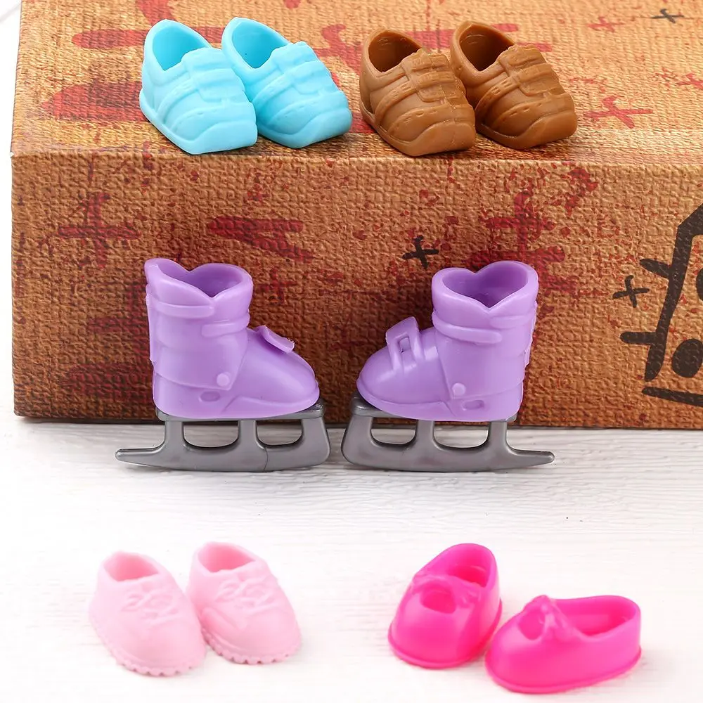 1pairs Fashion Doll Shoes Boots for 1/8 Doll Body PVC Shoe for 8~16cm Dolls Stand Other Accessories