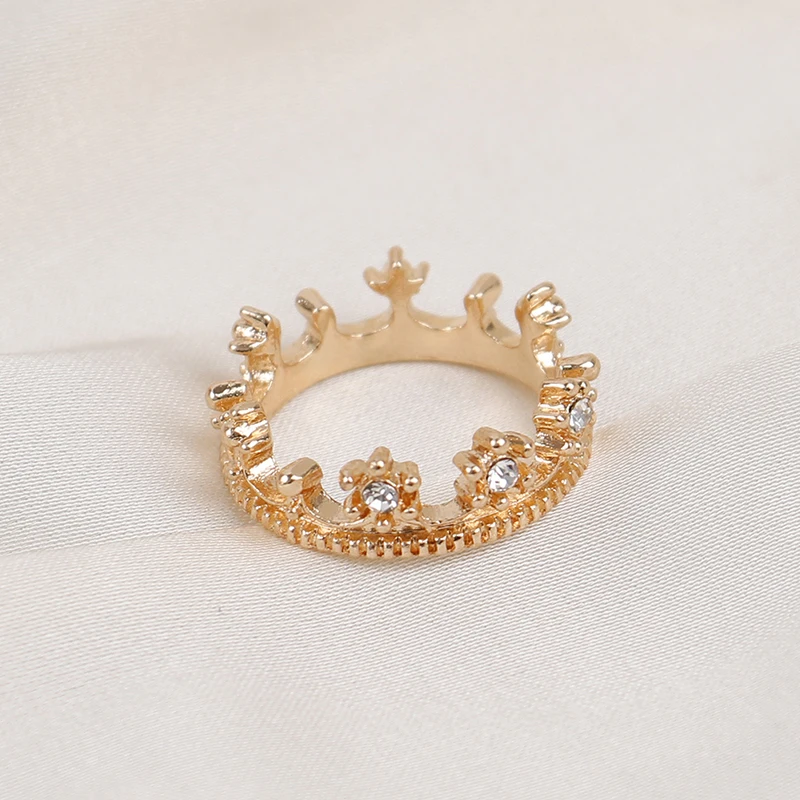 1:12 Dollhouse Miniature Mini Metal Crown Princess Headwear Model Dolls Accessories Kids Pretend Toys