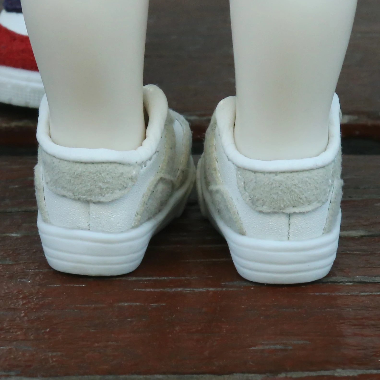 Small 1/6BJD Casual Sports Shoes Sneakers for Big Fish, Fat Fish, Corgi Body, Little Body, GL Small 1/6 Inner Length 3.5*1.6cm