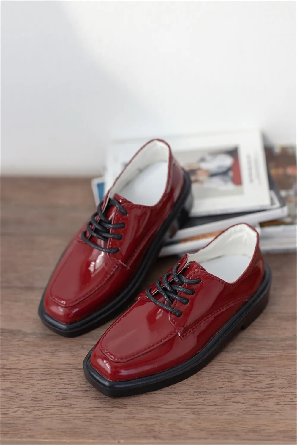 BJD Doll Shoes Boys Handsome 1/3 1/4 Lace-up Leather Glossy Matte Red Black Brown Square Toe Elegant Shoes Work Doll Accessories