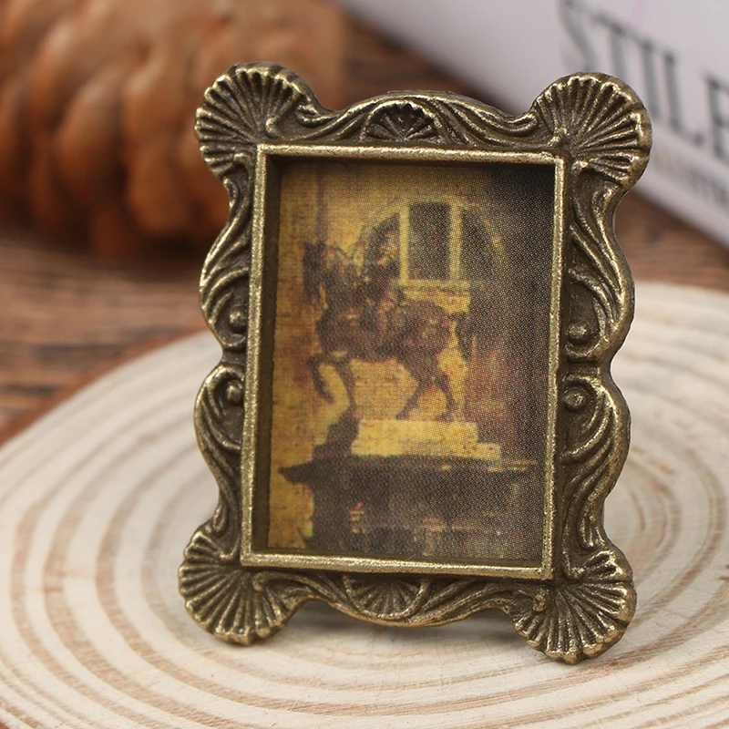 Furniture Toys 1:12 Dollhouse Picture Frame Miniature European Vintage Photo Frame for Dollhouse Accessories Cute