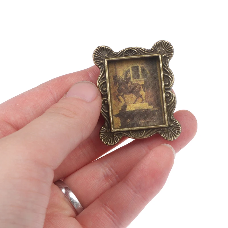 Furniture Toys 1:12 Dollhouse Picture Frame Miniature European Vintage Photo Frame for Dollhouse Accessories Cute