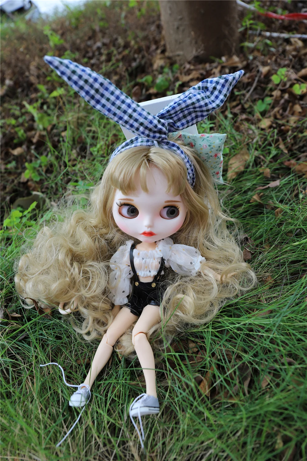ICY DBS Blyth Doll outfit dress dress white shirt black pants red bow toy clothes