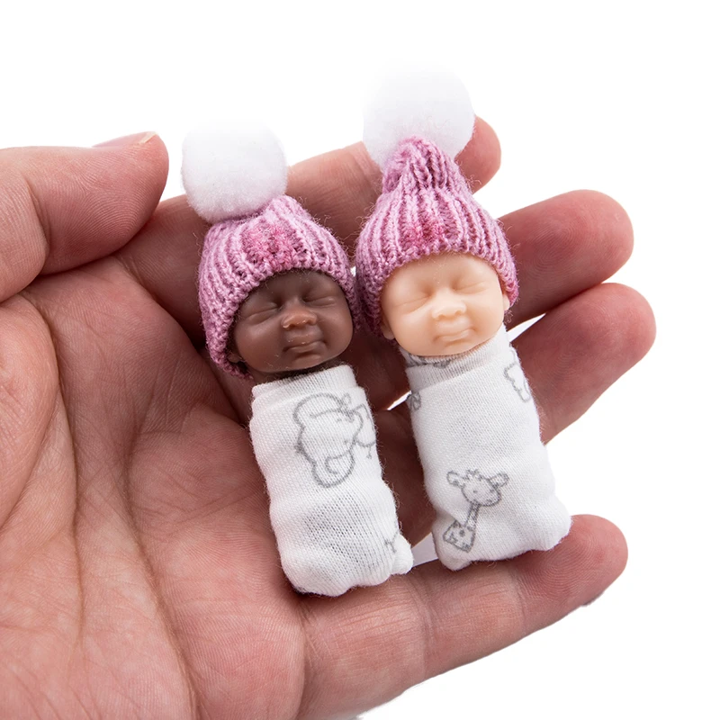 Dollhouse Miniature Simulation Baby Newborn Pvc Ornament Handle Toy Finger Doll Real Clothes Random