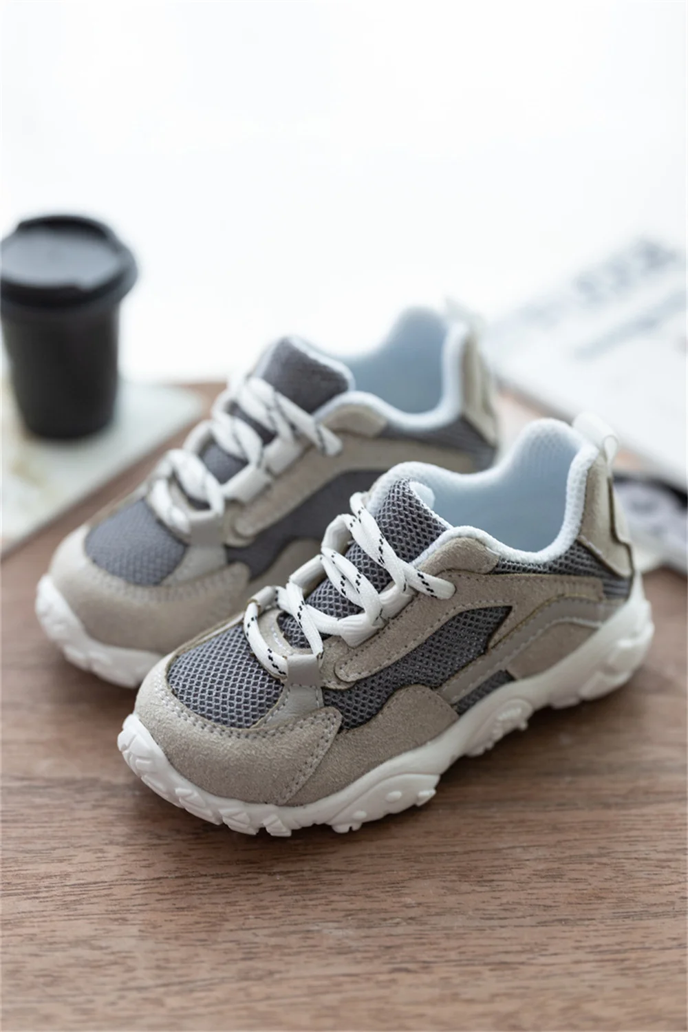 BJD Doll Shoes MSD Unisex Boys 1/4 ID75 White Black Handsome Mesh Top Sneakers Casual Soft-soled Sports Shoes Doll Accessories