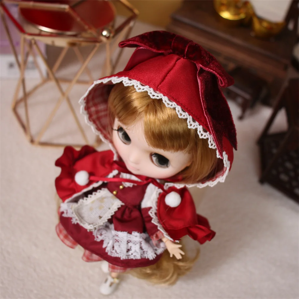 DBS Middie Blythe doll clothes Youth cute suit Little Red Hat suit Suitable for 20 cm joint body wear