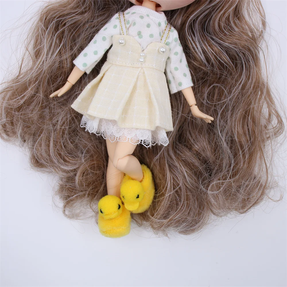 DBS Middie Blythe doll clothes Youth cute suit Little Red Hat suit Suitable for 20 cm joint body wear
