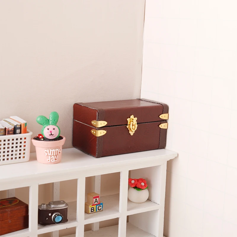 1:12 Dollhouse Miniature Suitcase Vintage Leather Luggage Box Storage Box Home Model Decor Toy Doll House Accessories