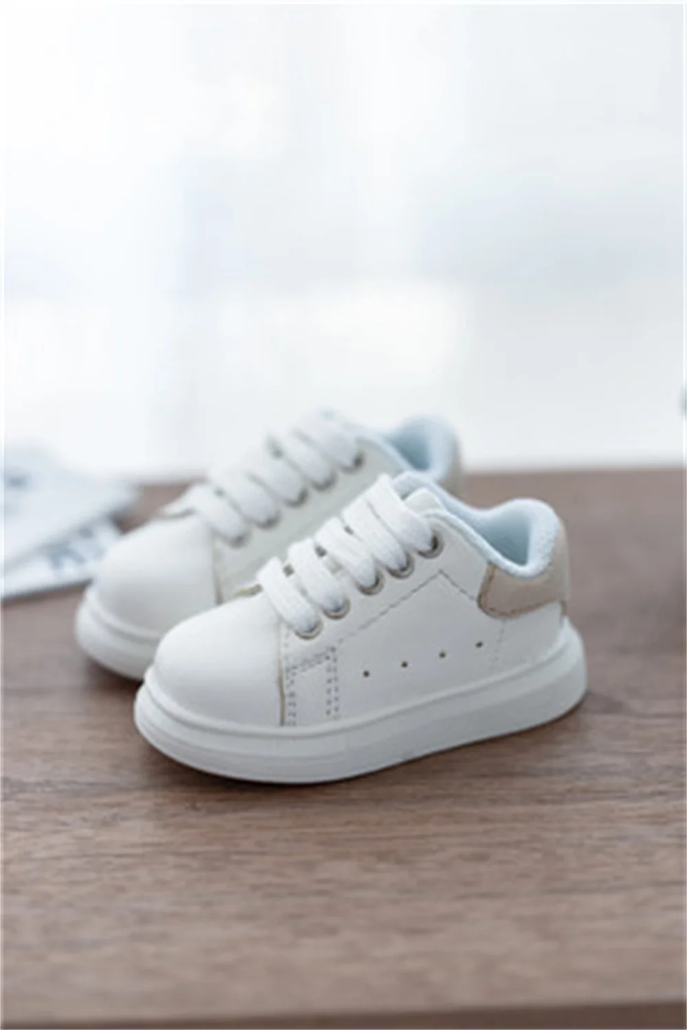 BJD Doll Shoes Toys Girls Boys 1/3 1/4 1/6 Low-top Simple Cute Baby Small White Versatile Daily Casual Board Shoes Accessories