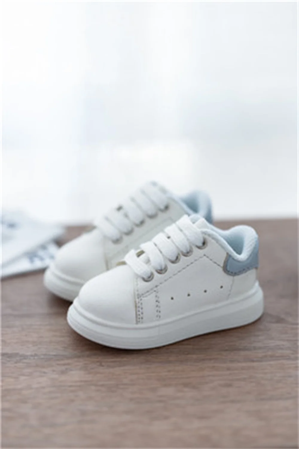 BJD Doll Shoes Toys Girls Boys 1/3 1/4 1/6 Low-top Simple Cute Baby Small White Versatile Daily Casual Board Shoes Accessories