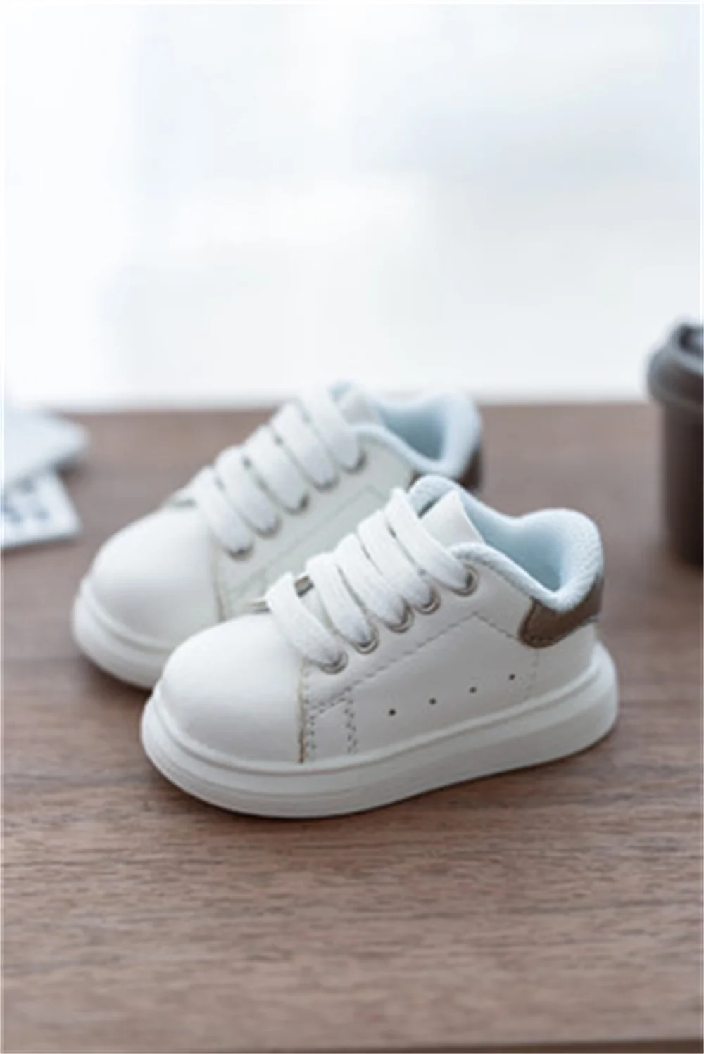 BJD Doll Shoes Toys Girls Boys 1/3 1/4 1/6 Low-top Simple Cute Baby Small White Versatile Daily Casual Board Shoes Accessories