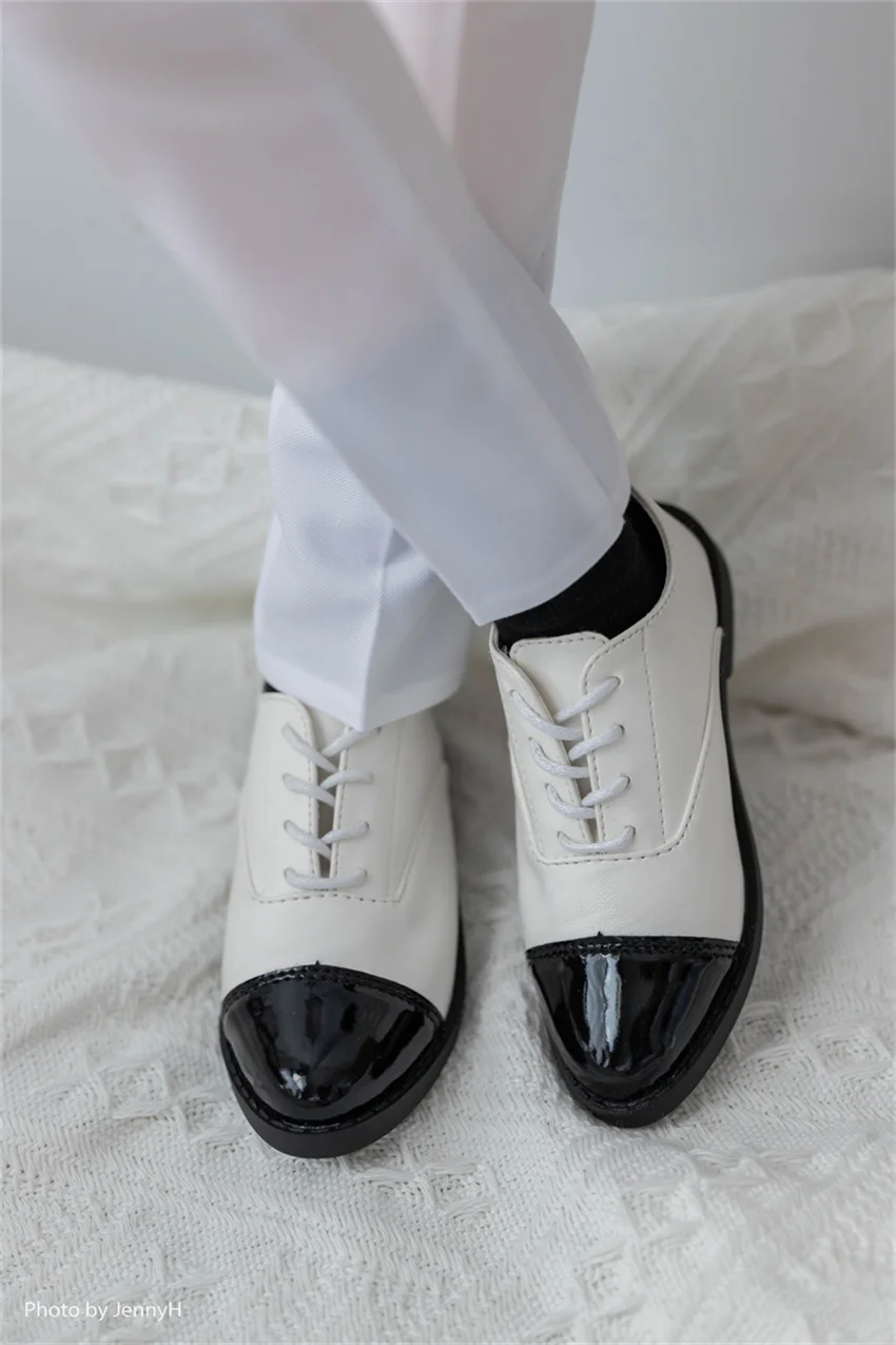 BJD Doll Shoes ID75 1/3 Boys Leather Black White Brown Handsome Three Color Pointy Toe Lace-up Shoes Work Doll Accessories