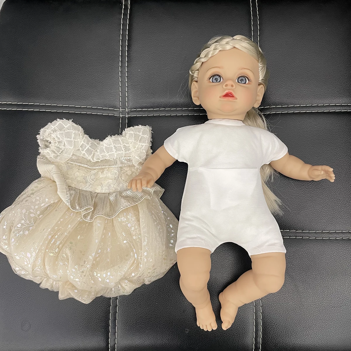 14 Inch New Reborn Doll 35CM Voice Girl Bebe Baby With Fashion Clothes Smooth Soft Skin Vinyl Head Limbs Cotton Body Kids Gift