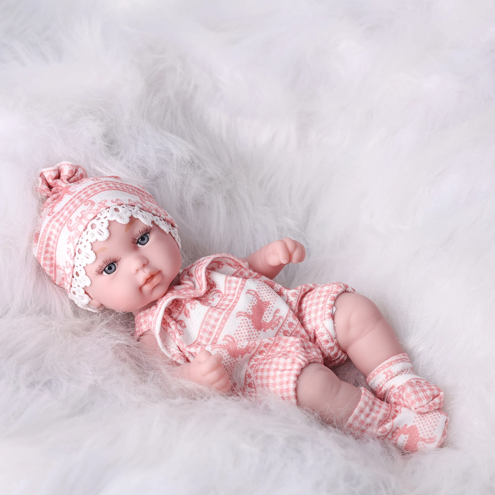 11Inches Realistic Simulation Newreborn Baby Dolls Pink Pattern Hat Stocking & Clothes Birthday Gift for Girl's Birthday Gift