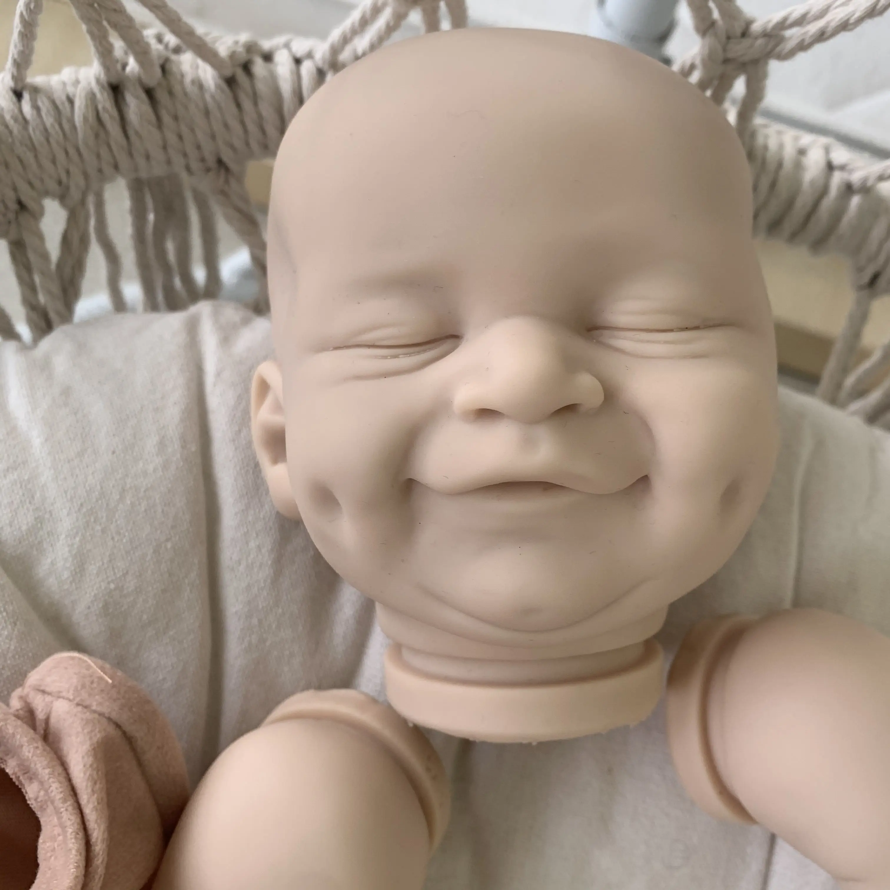 19Inch Reborn Doll Kit Cecilia Soft Fresh Color Vinyl Unfinished Doll Parts with COA