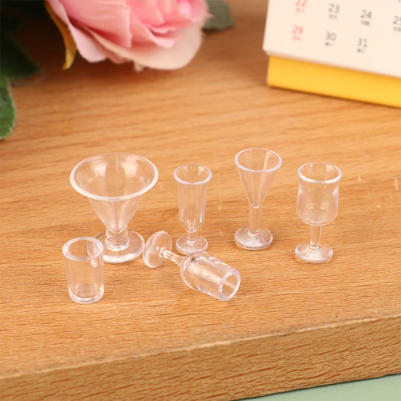 10Pcs Mini Red Wine Cup Simulation Furniture Wine Glass Goblet for Dollhouse Decoration 1:12 Dollhouse Miniature Accessories