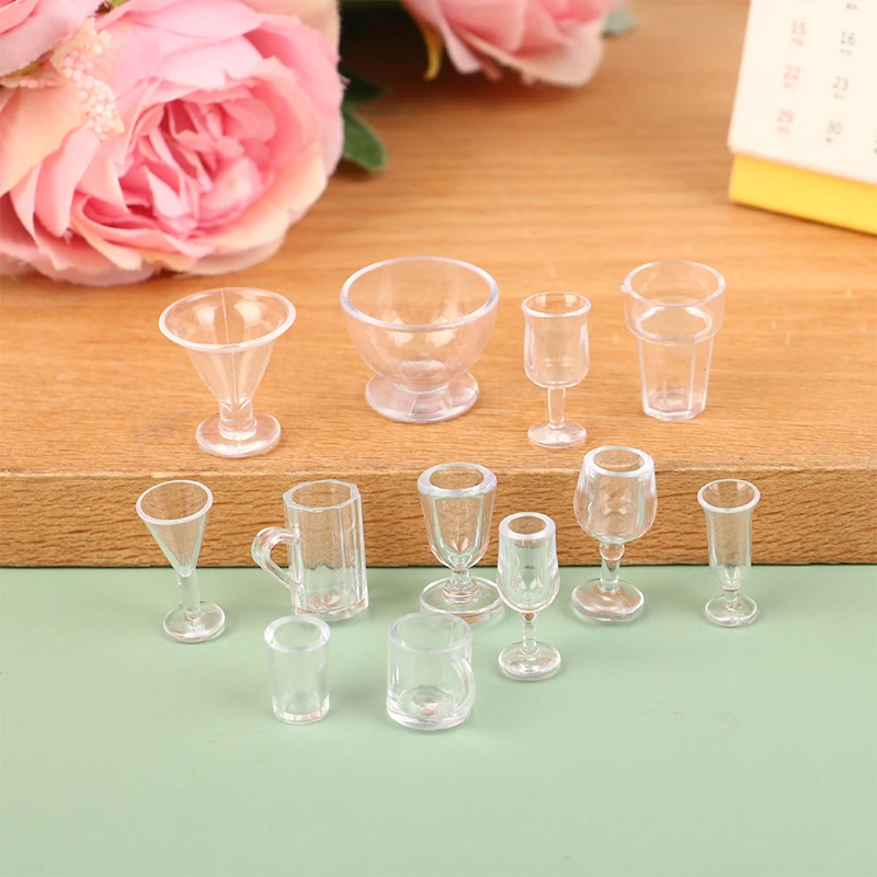 10Pcs Mini Red Wine Cup Simulation Furniture Wine Glass Goblet for Dollhouse Decoration 1:12 Dollhouse Miniature Accessories