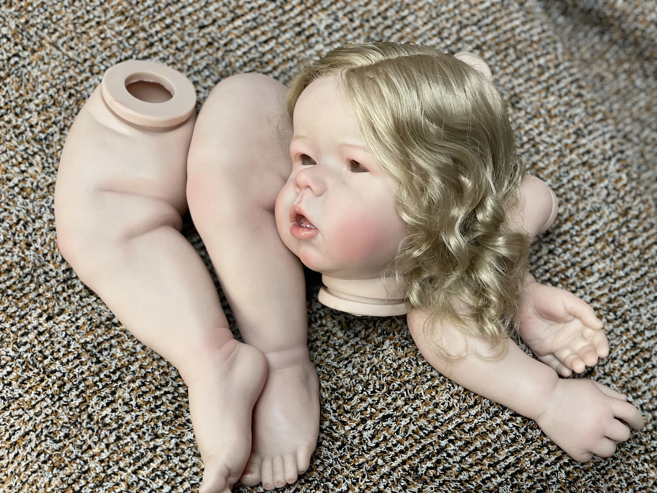 27Inch Liam Bebe Reborn Doll Kits Handmade Painted Realistic Soft Vinyl Reborn Baby Doll Kits Bebé Reborn