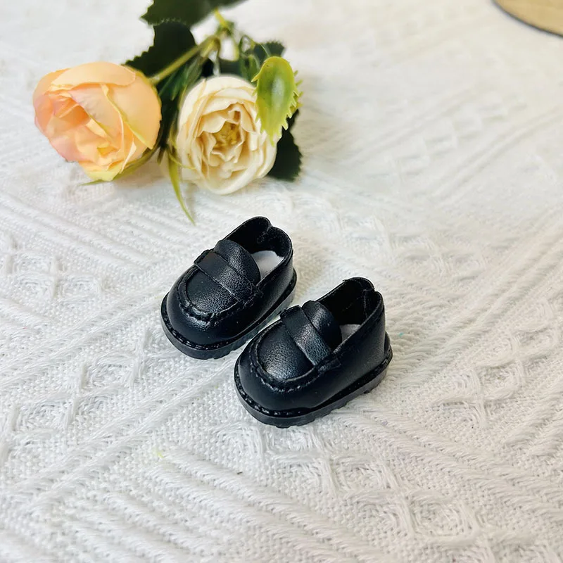 17cm Cute Labubu Leather Shoes Canvas Shoes Sneakers Camera Labubu Korea Kpop Exo DIY Girls Labubu Doll Accessories
