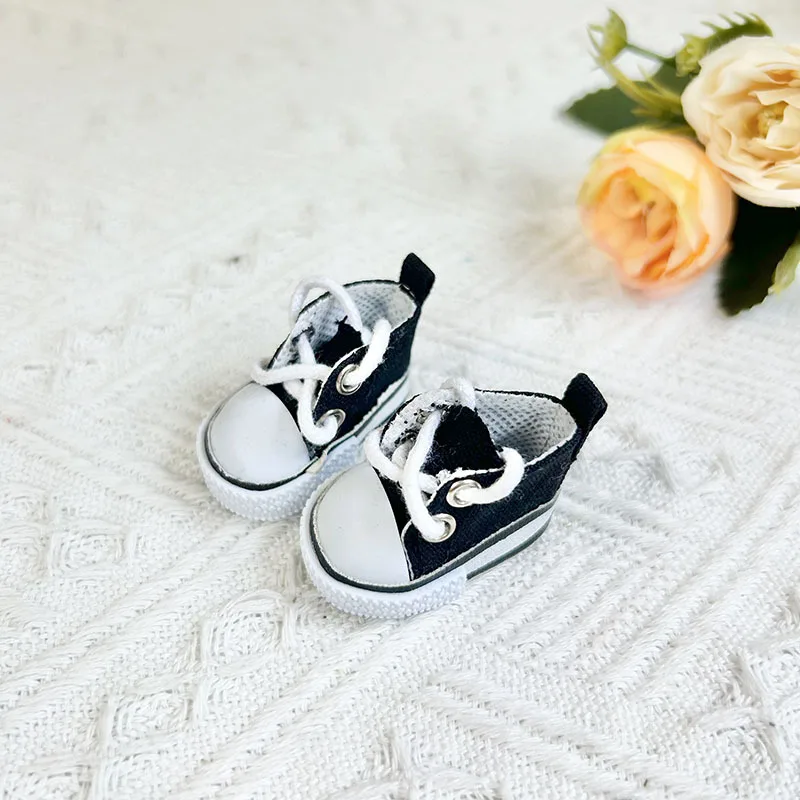17cm Cute Labubu Leather Shoes Canvas Shoes Sneakers Camera Labubu Korea Kpop Exo DIY Girls Labubu Doll Accessories