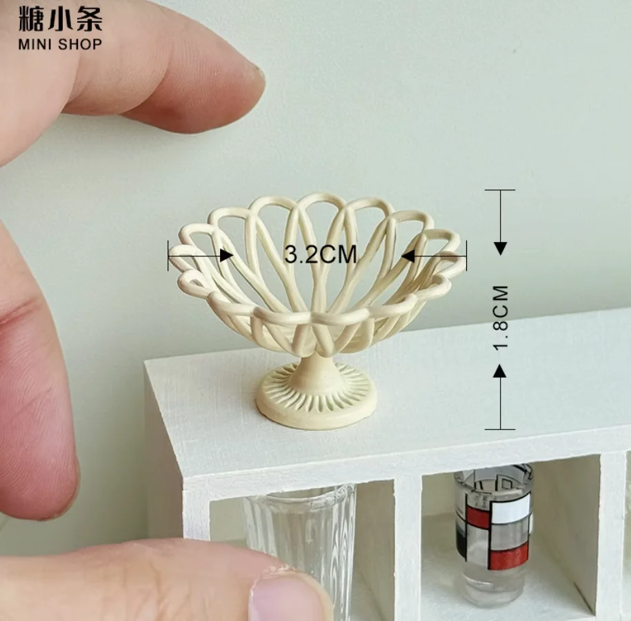 Miniature Retro Furniture Ornaments Mini Speaker Mug Hand-painted Flower Plate Mirror Blythe Doll Afternoon Tea Shooting Props