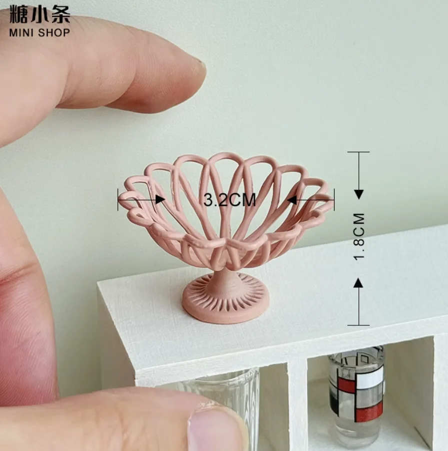 Miniature Retro Furniture Ornaments Mini Speaker Mug Hand-painted Flower Plate Mirror Blythe Doll Afternoon Tea Shooting Props