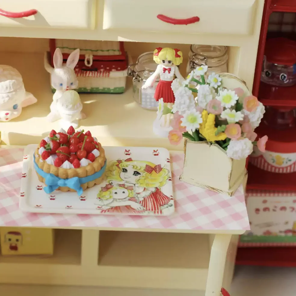 Miniature Retro Furniture Ornaments Mini Speaker Mug Hand-painted Flower Plate Mirror Blythe Doll Afternoon Tea Shooting Props