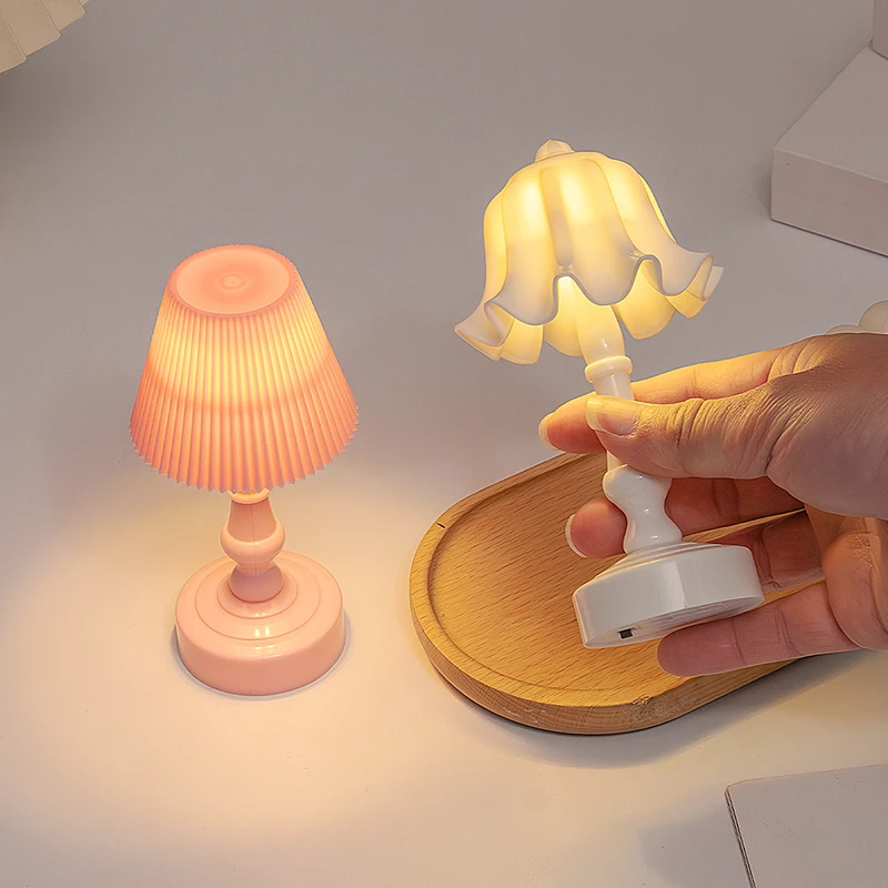 1:12 Dollhouse Miniature Flower Bud Table Lamp Night Light Furniture Home Model Decor Toy Doll House Accessories
