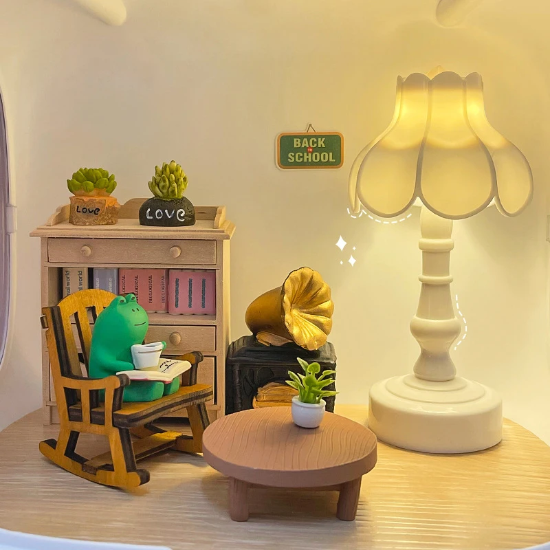 1:12 Dollhouse Miniature Flower Bud Table Lamp Night Light Furniture Home Model Decor Toy Doll House Accessories