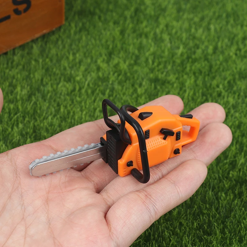 1PC Simulation Repair Tool Saw 1:12 Dolls Houses Miniature Chain Saw Lawn Mower Garden Decor Furniture Accessories Pretend Toys