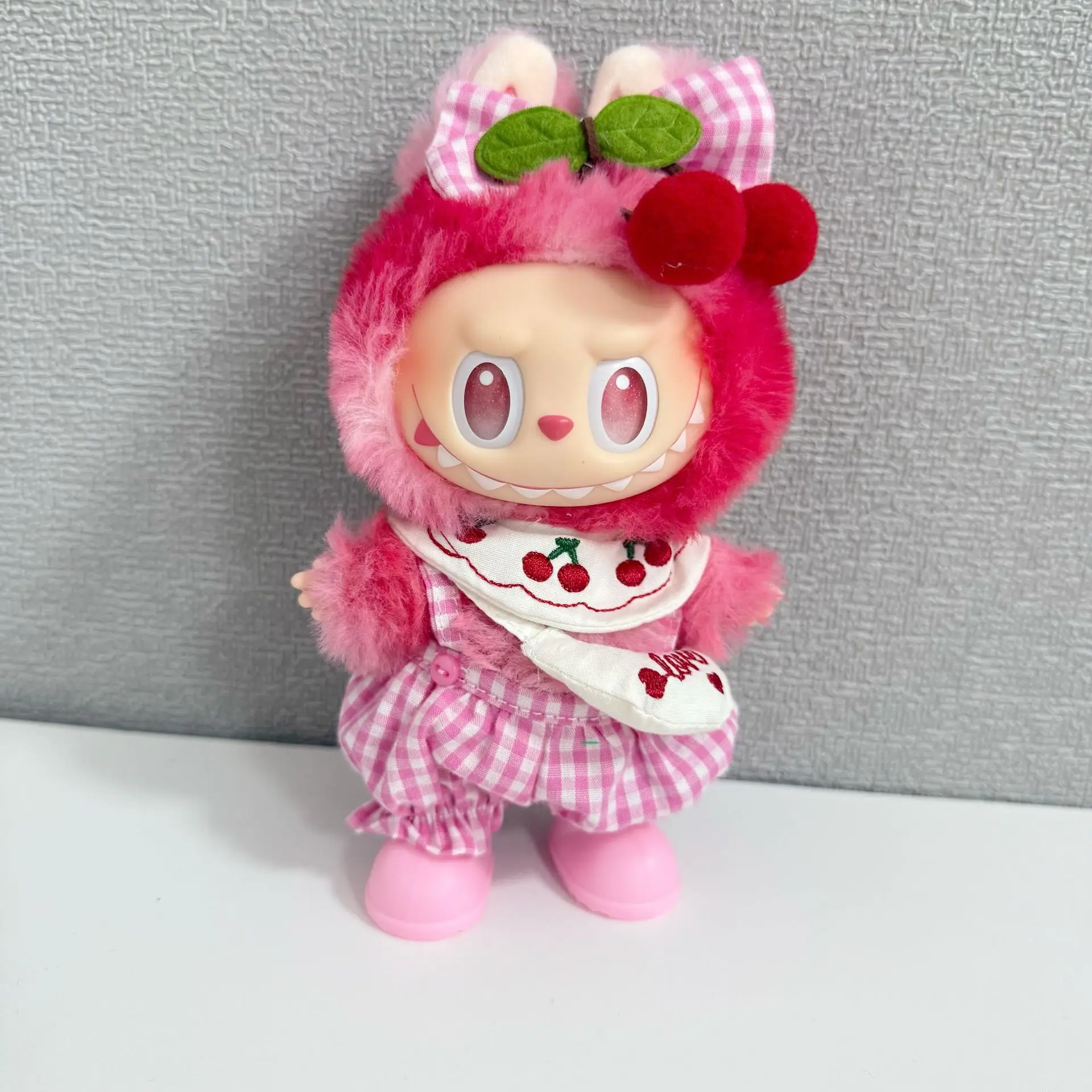 Generation 10cm 1st 2nd and 3rd Generation Keychain Labubu Clothes Pendant Labubu Sweet Cherry Skirt Set