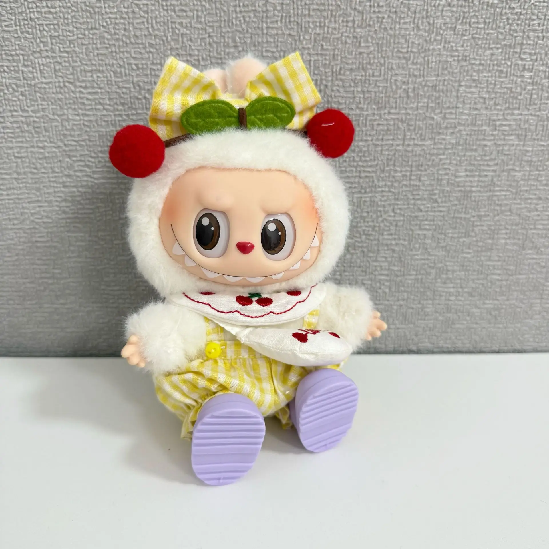 Generation 10cm 1st 2nd and 3rd Generation Keychain Labubu Clothes Pendant Labubu Sweet Cherry Skirt Set