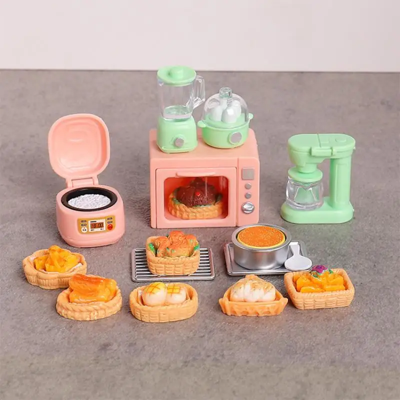 1 Set Pretend Bread For Doll Accessories 1/12 Scale Miniature Dollhouse Food Electronic Oven Rice Cooker Model