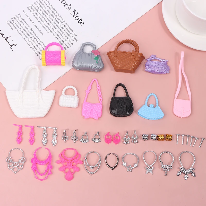 10Pcs Dollhouse Miniature Electroplated Crown Necklace Earstuds Bracelets Earrings Pendant Model Dressing Princess Doll Toy