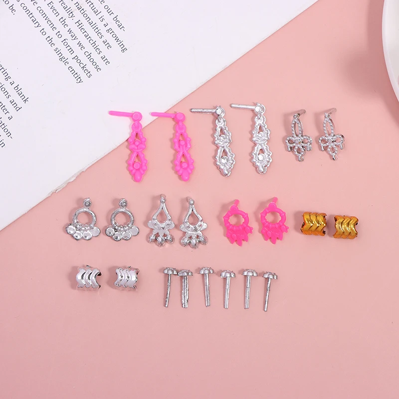 10Pcs Dollhouse Miniature Electroplated Crown Necklace Earstuds Bracelets Earrings Pendant Model Dressing Princess Doll Toy