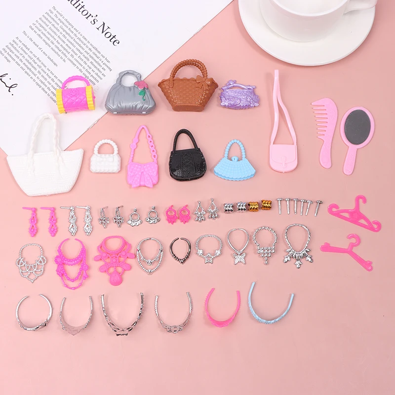 10Pcs Dollhouse Miniature Electroplated Crown Necklace Earstuds Bracelets Earrings Pendant Model Dressing Princess Doll Toy