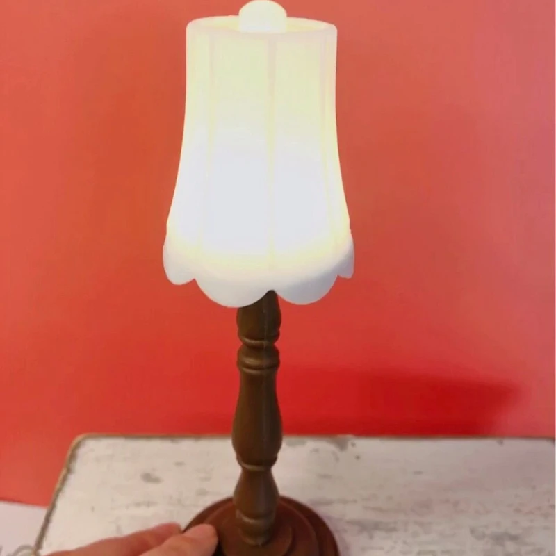 1/6 Scale LED Desk Lamp White Mini Furniture Dollhouse Accessory for Hot Toys BJD Figure Kids Pretend Play