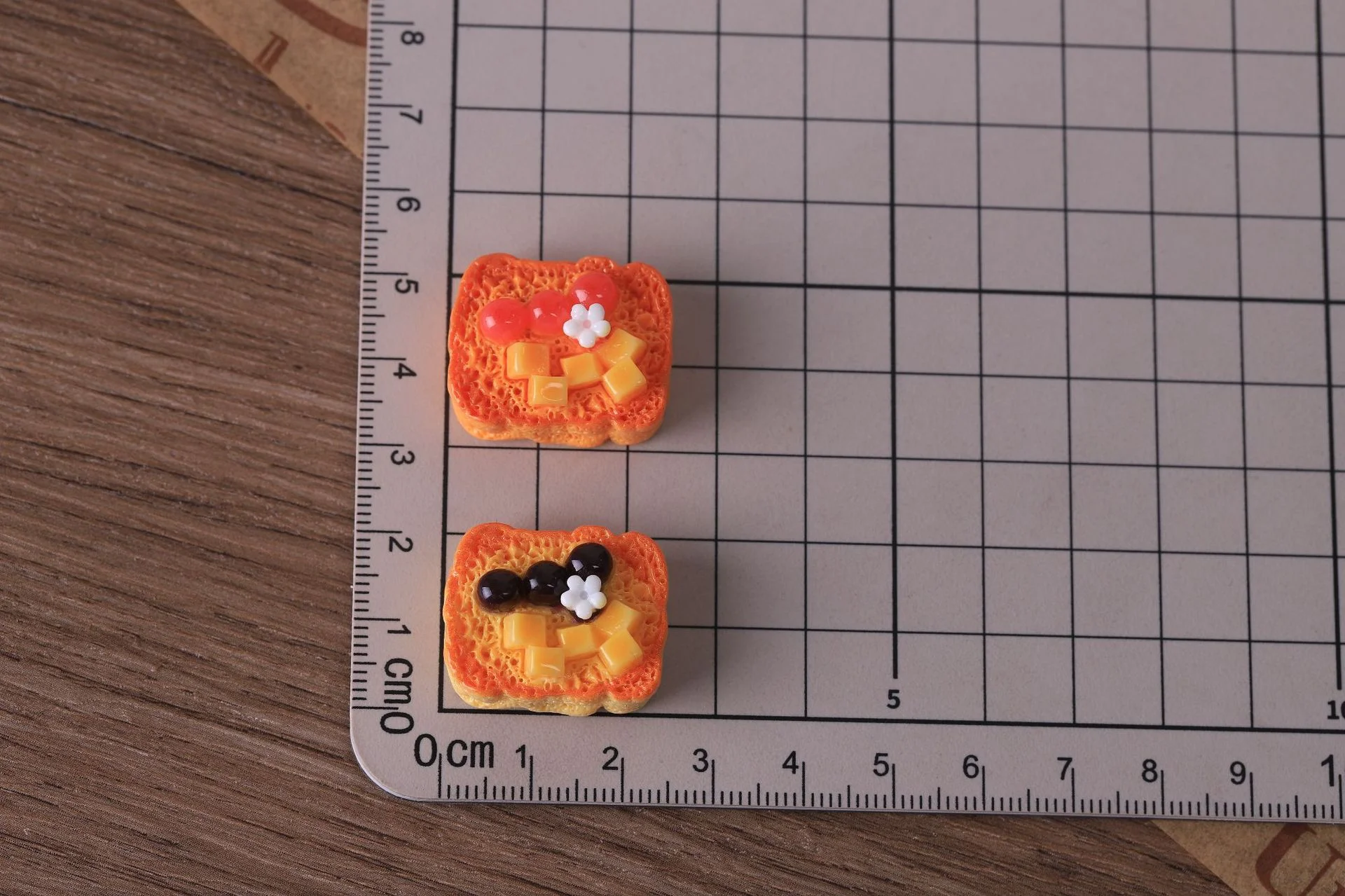 10pcs Miniature food toys, cakes, DIY resin accessories, doll houses, bakery decorations