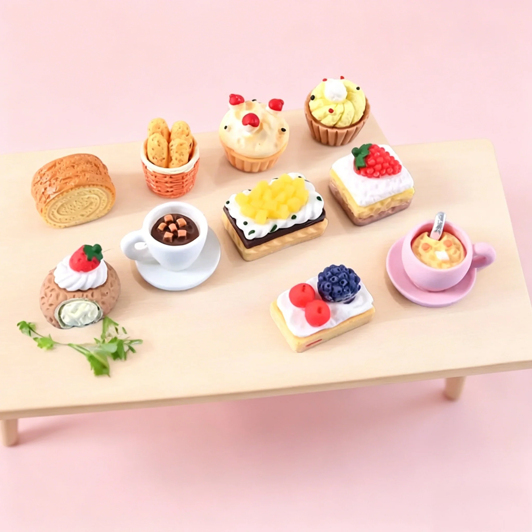 1:12 Scale Dollhouse Miniature Food 10Pcs Resin Breakfast Bread Cake Coffee Accessories