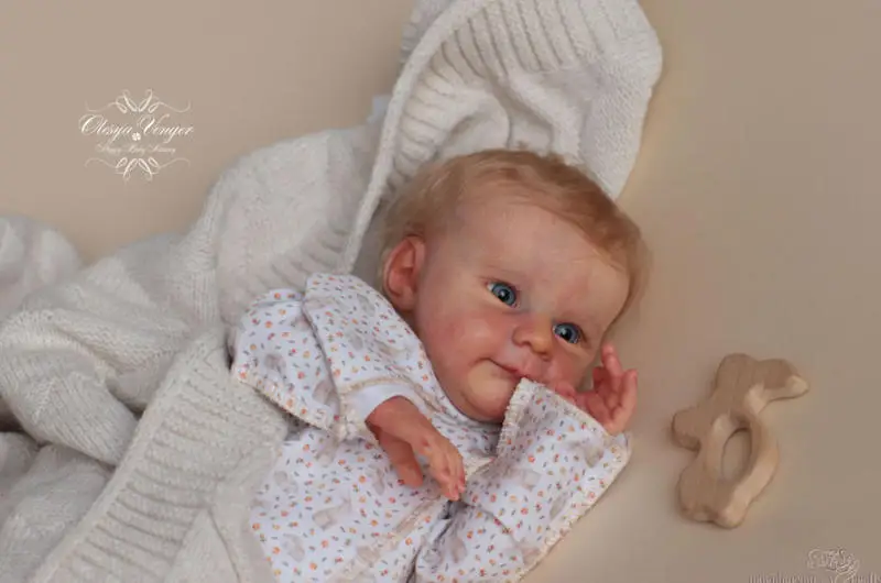 NPK 18'' Unfinished Unpaited DIY Parts Reborn Ayla Handmade High Quality Fresh Color Newborn Size with Cloth Body and Eye